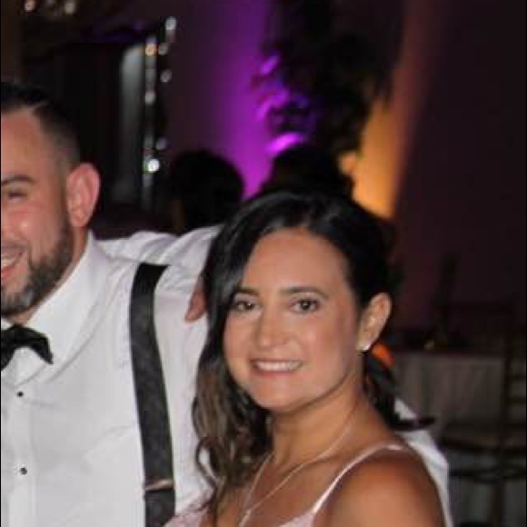 Meet the Posher Other - Meet your Posher, Janine